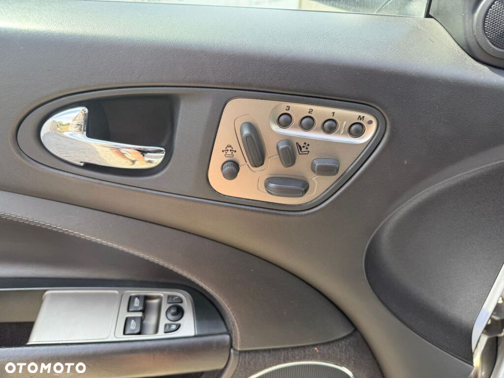 Jaguar XK 4.2 - 16