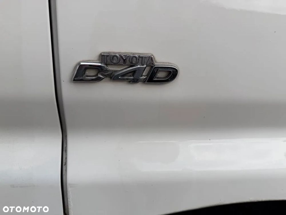 Toyota Hiace D-4D - 5