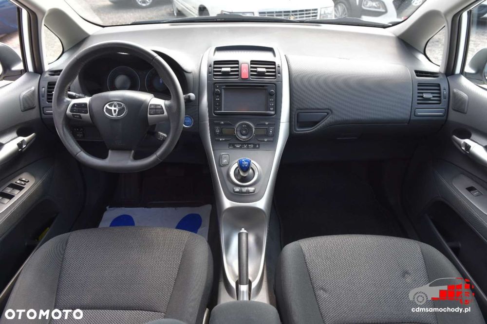 Toyota Auris - 19