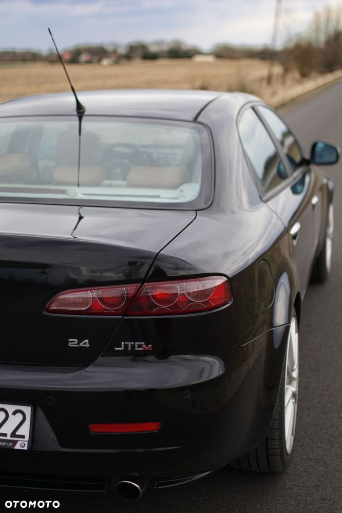 Alfa Romeo 159 - 8