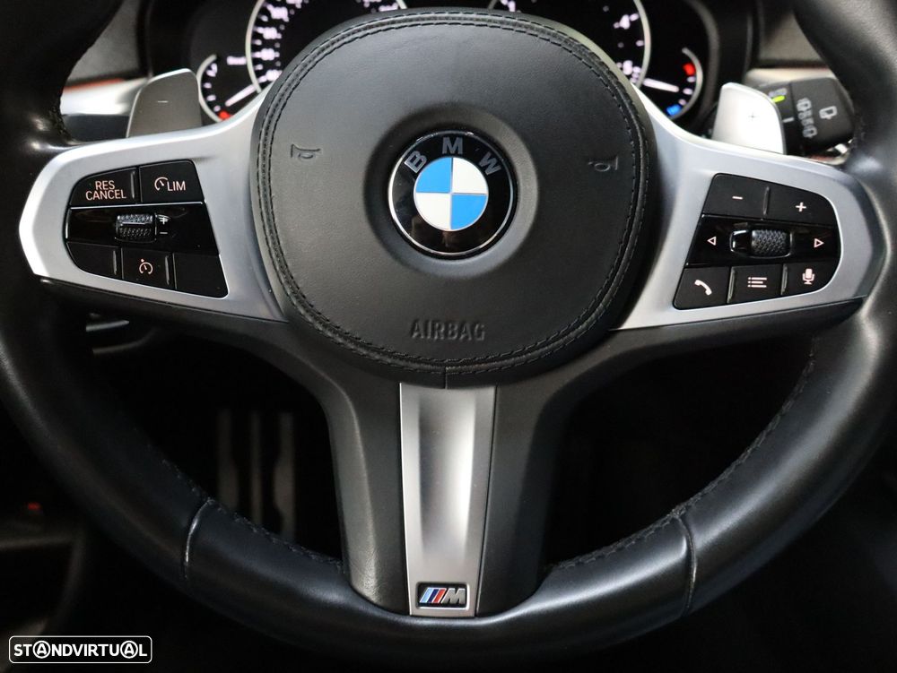 BMW 520 d Pack M Auto - 23