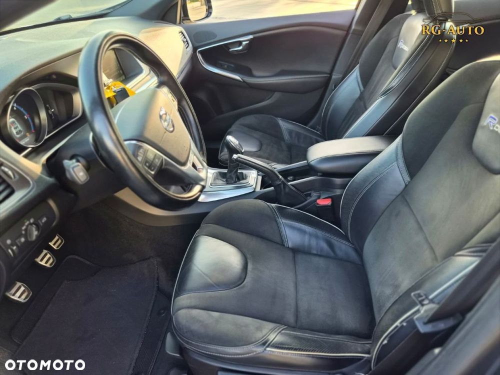 Volvo V40 - 30