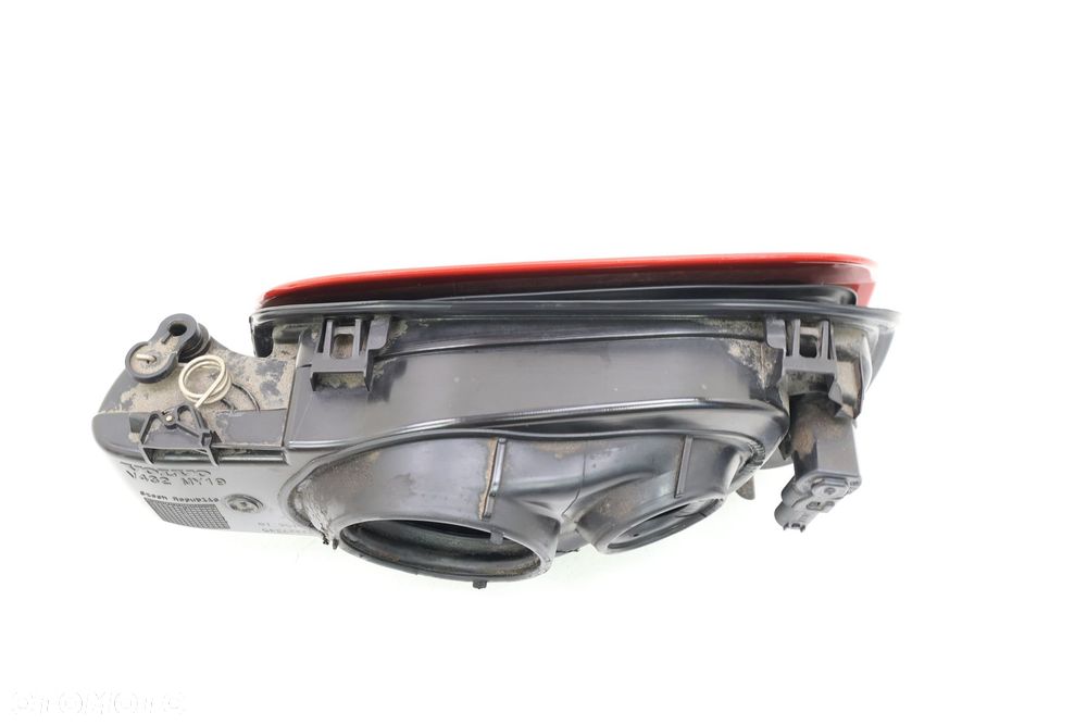 VOLVO V60 II KLAPKA WLEWU PALIWA 725 32227343, 32262814 - 8