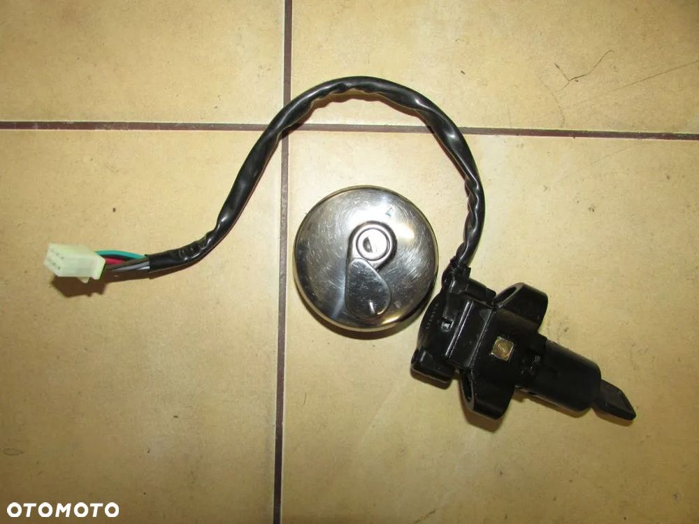 Mash 250 Two Fifty stacyjka wlew paliwa kluczyk zamki - 1
