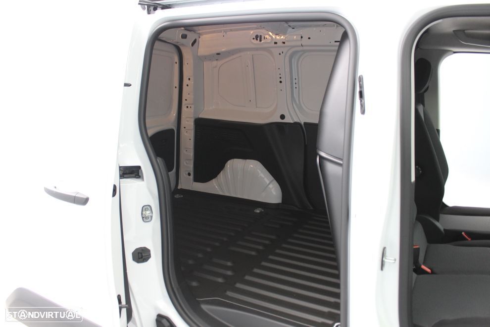 Peugeot Partner  Premium Standard 1.5 Bluehdi - 12