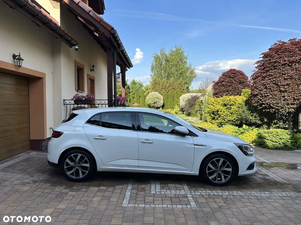 Renault Megane 1.2 Energy TCe Bose - 4
