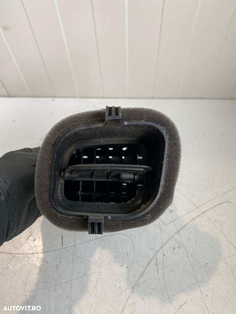 Grila aerisire bord stanga fata Volvo V40 S60 V60 30791697 31393996 - 3