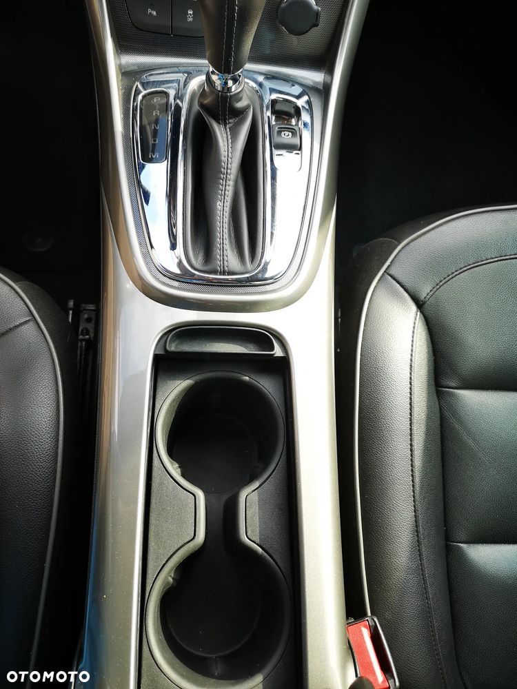 Chevrolet Malibu 2.0 AT LTZ - 32