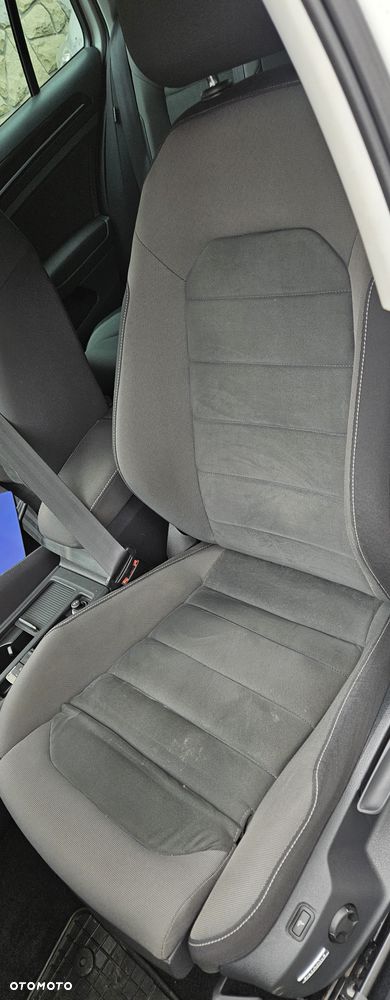Volkswagen Golf Variant 2.0 TDI SCR DSG Active - 29