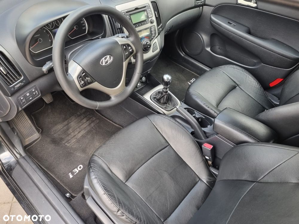 Hyundai i30 - 19