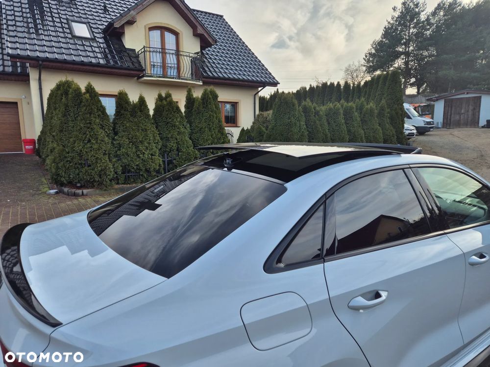 Audi RS3 Sportback TFSI Quattro S tronic - 11
