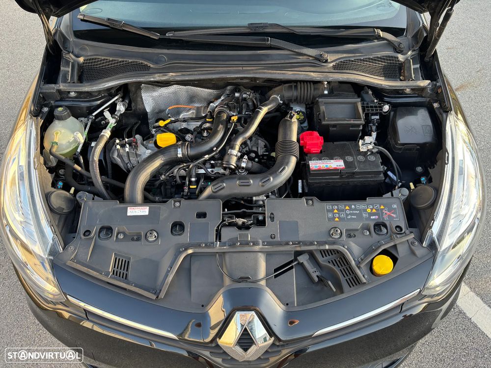 Renault Clio Sport Tourer TCe 90 Limited - 12