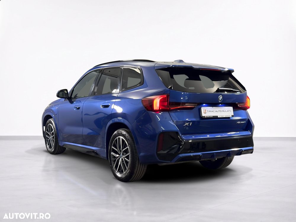 BMW X1 - 4