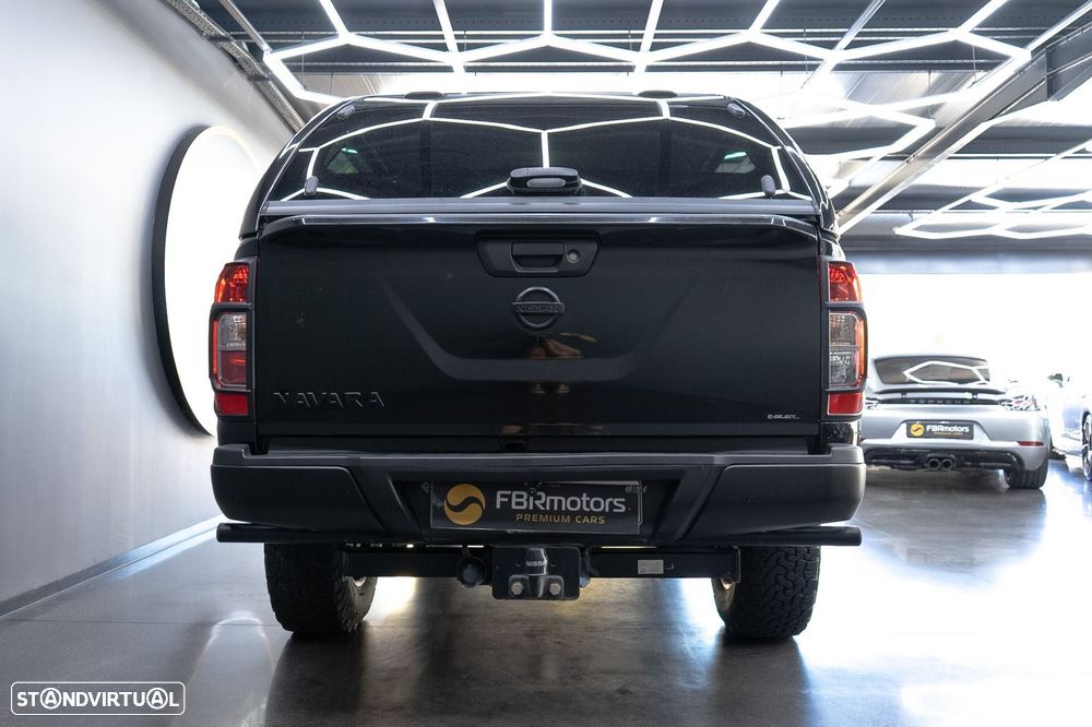 Nissan Navara 2.3 dCi CD 4WD Tekna Auto - 4
