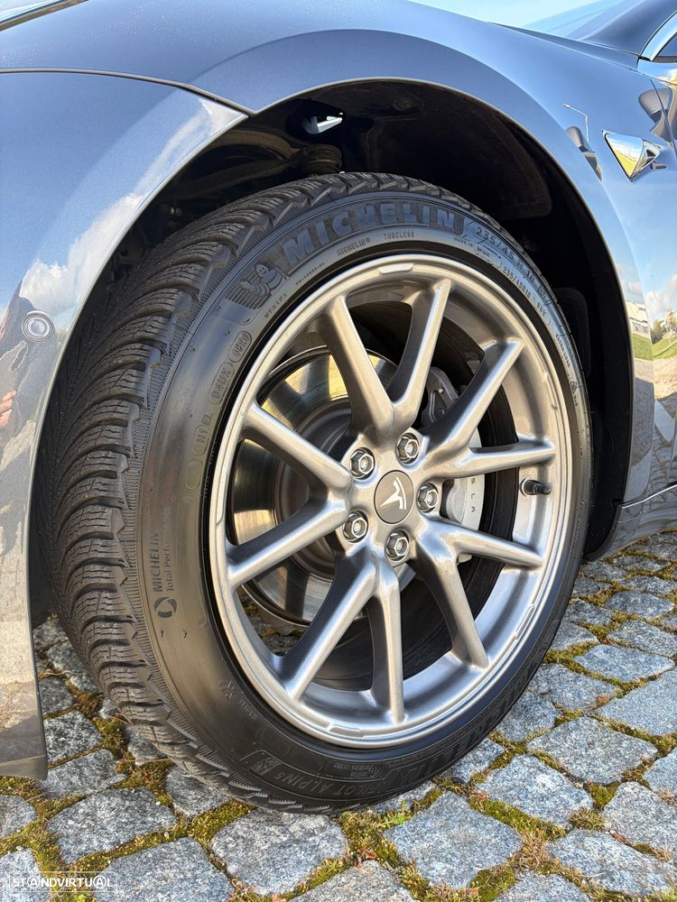 Tesla Model 3 Standard Range Plus RWD - 27