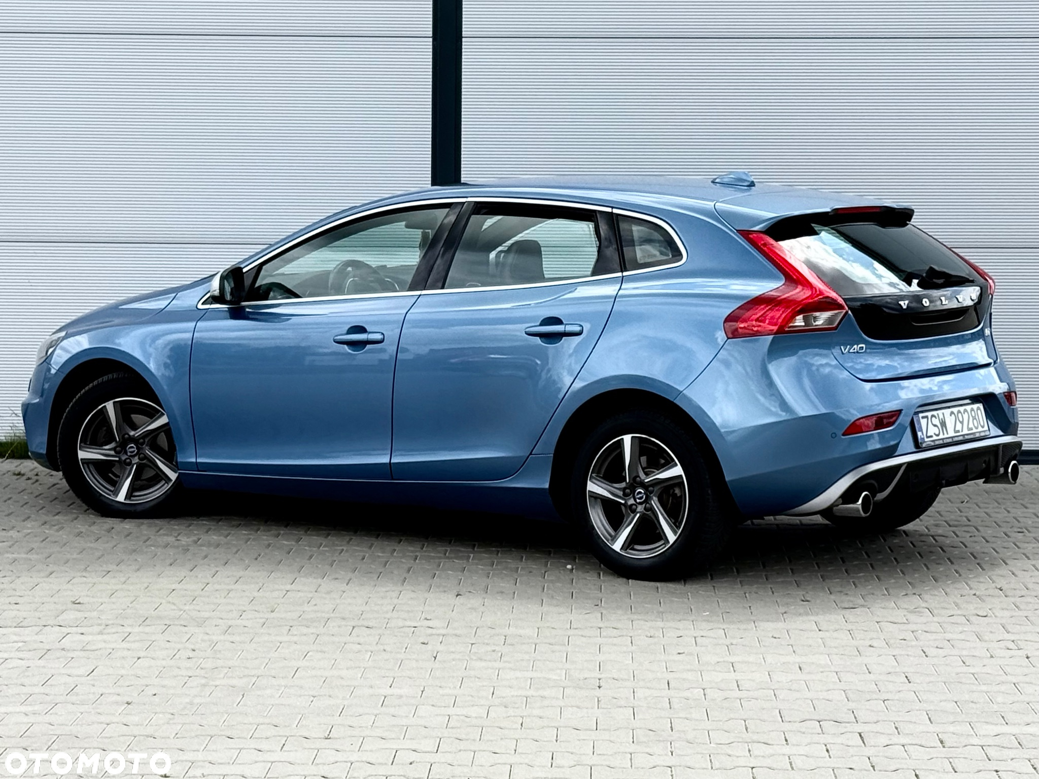 Volvo V40 D2 RDesign - 16