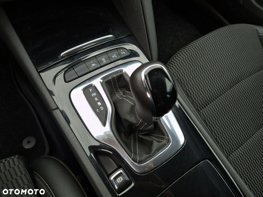 Opel Insignia Sports Tourer 2.0 Diesel Innovation - 18