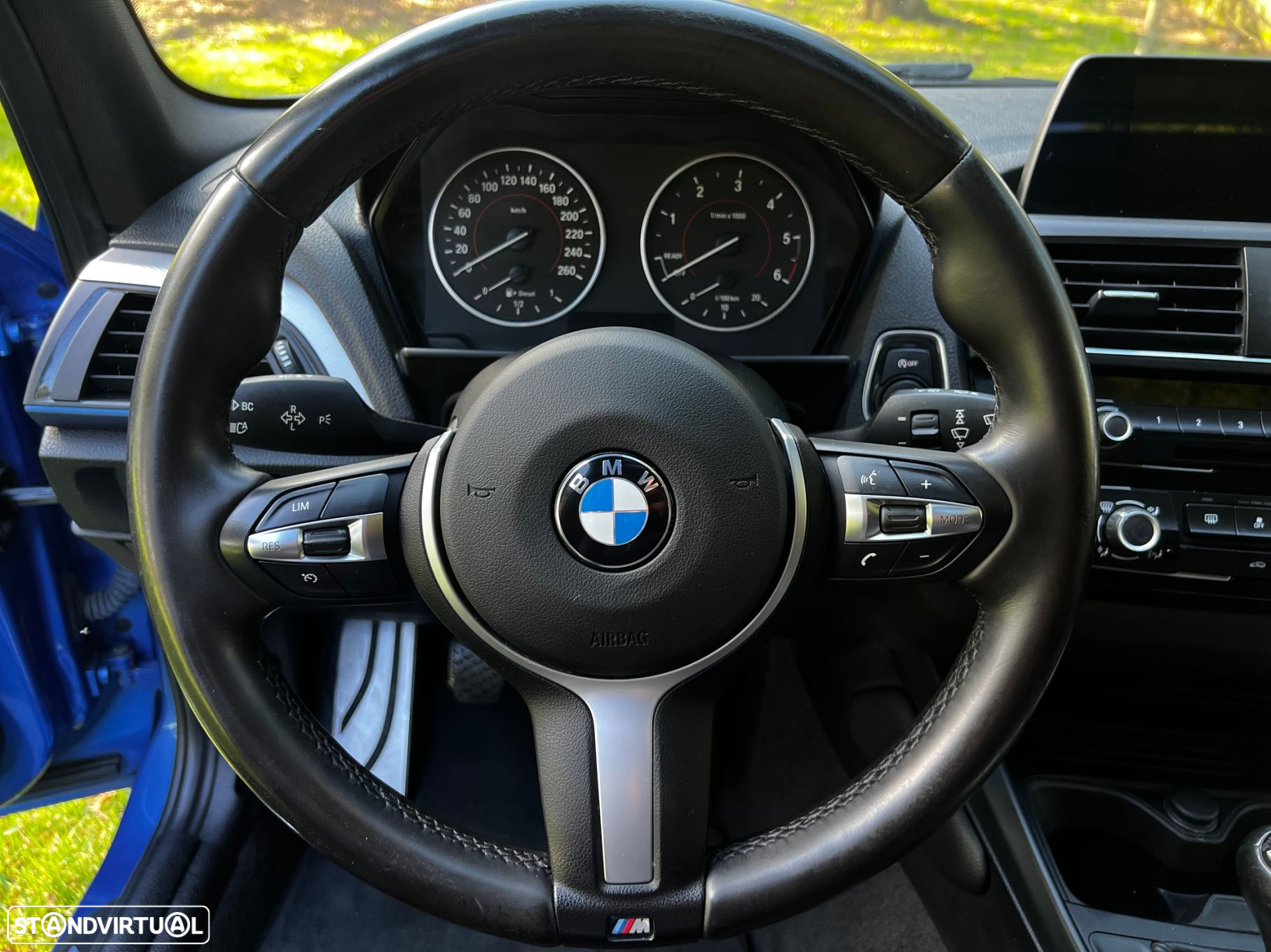 BMW 116 d Pack M - 24