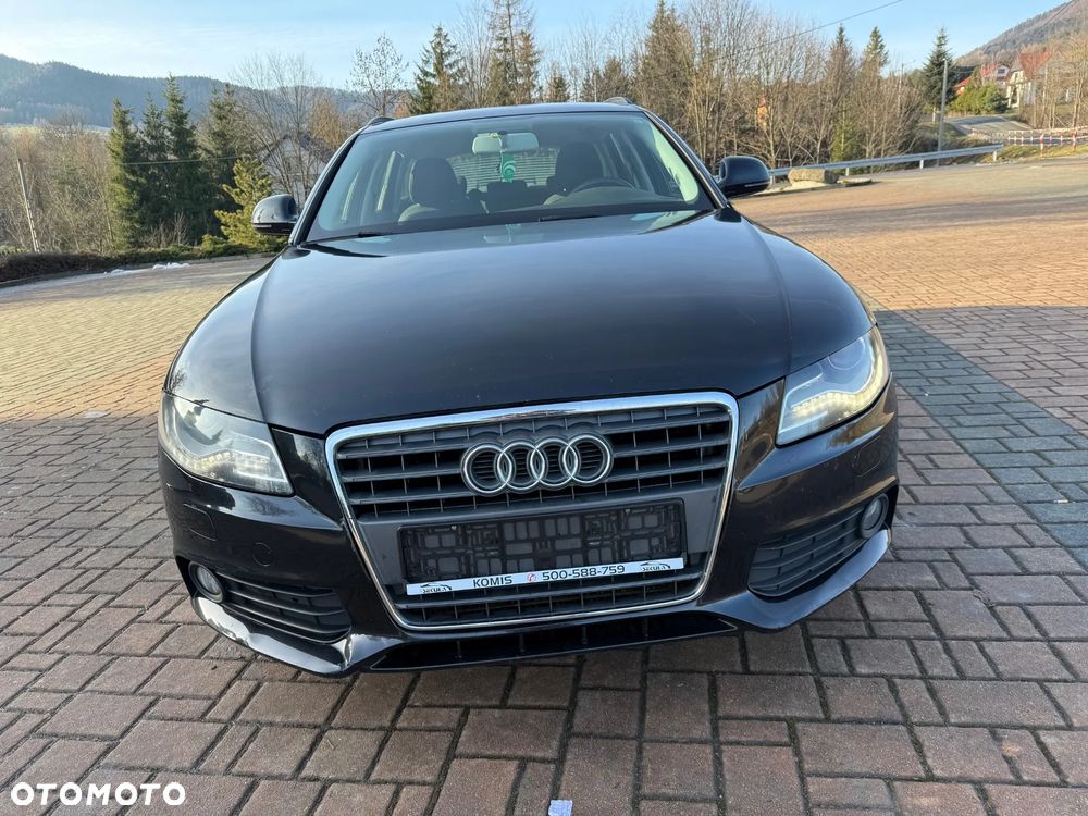 Audi A4 Avant 2.0 TDI DPF multitronic Attraction - 2