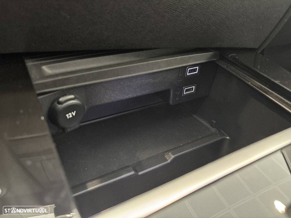 Opel Astra 1.5 D Elegance Aut. - 21