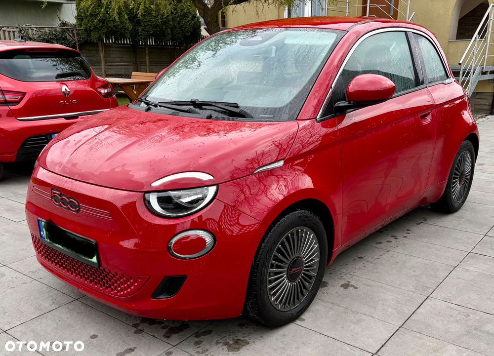 Fiat 500e RED - 3
