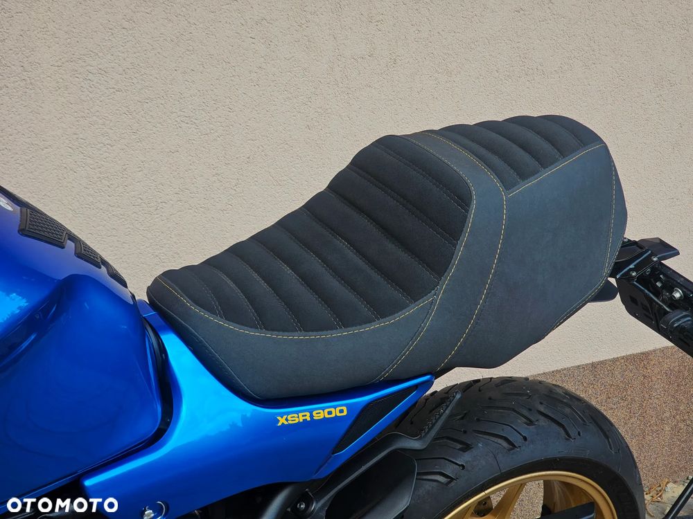 Yamaha XSR - 6