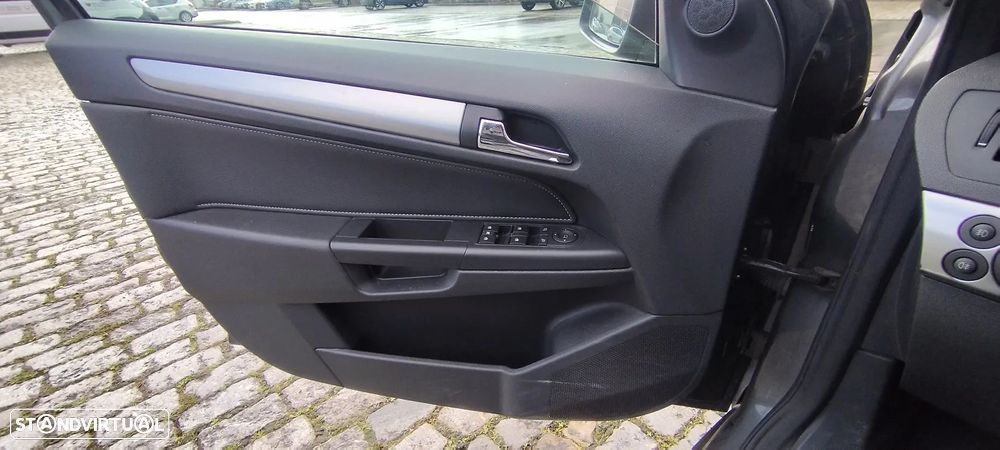 Opel Astra Caravan 1.7 CDTi Cosmo Plus ecoFlex - 9