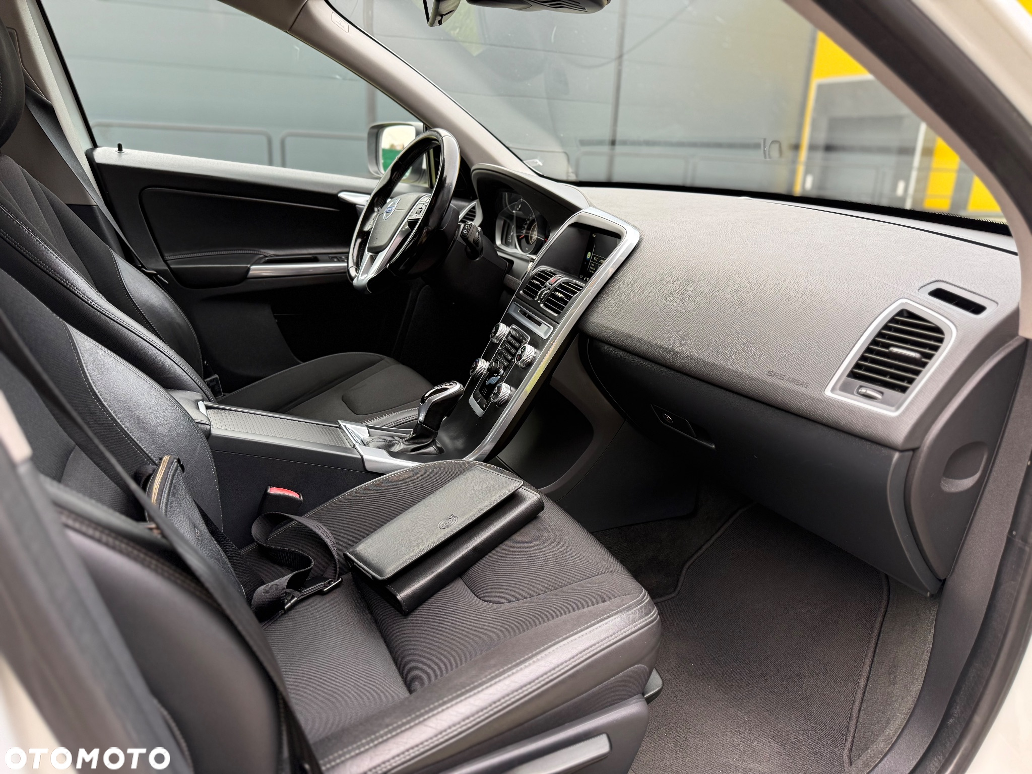 Volvo XC 60 D4 Drive-E Kinetic - 9