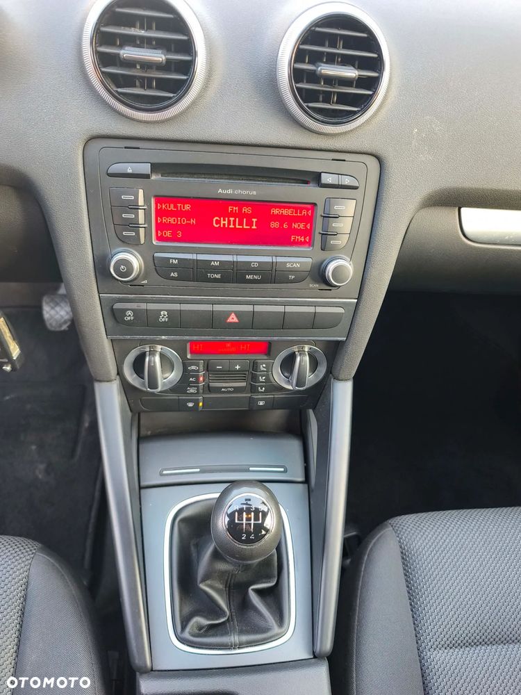 Audi A3 Sportback 1.6 TDI DPF Ambition - 7