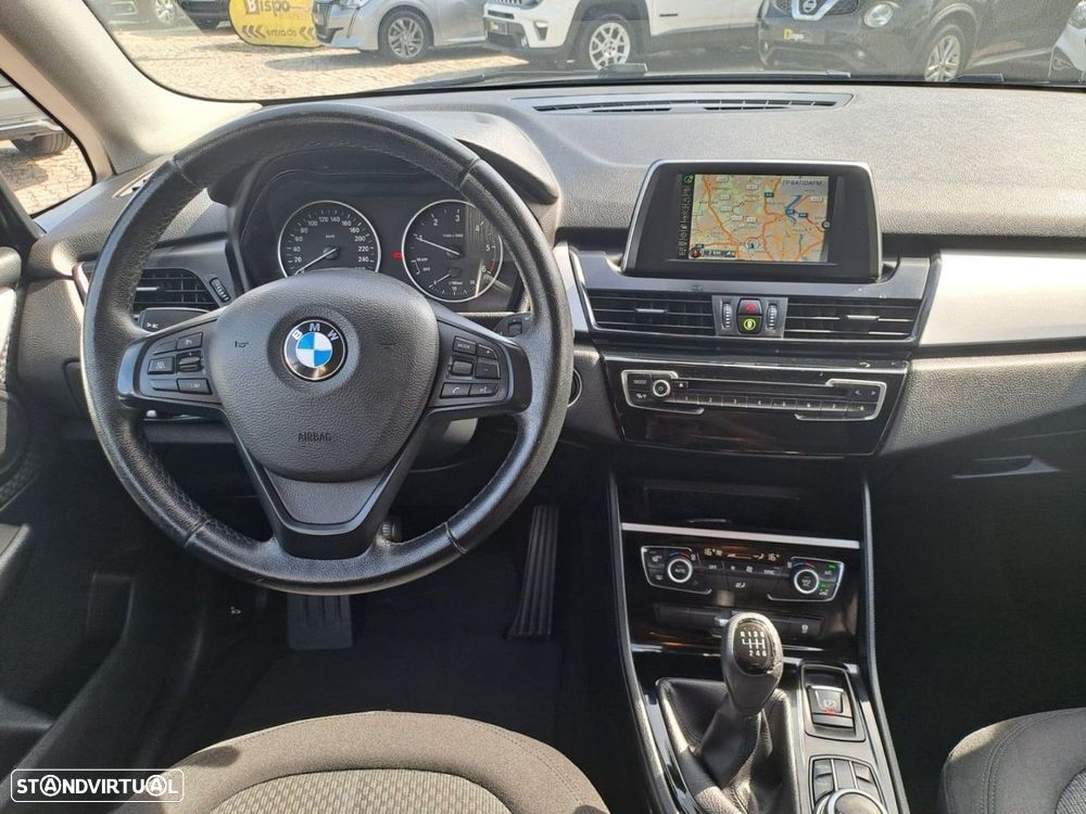 BMW 216 Active Tourer d Advantage - 12