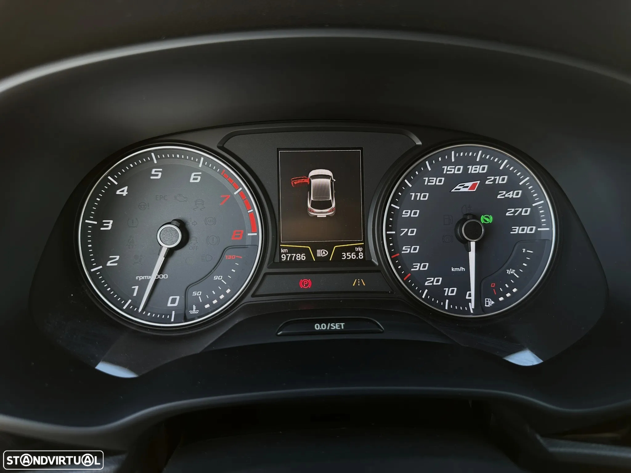 SEAT Leon SC 2.0 TSI S&S DSG Cupra 300 - 12