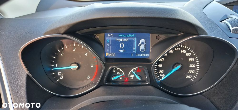 Ford Kuga 2.0 TDCi 4x4 Titanium - 14
