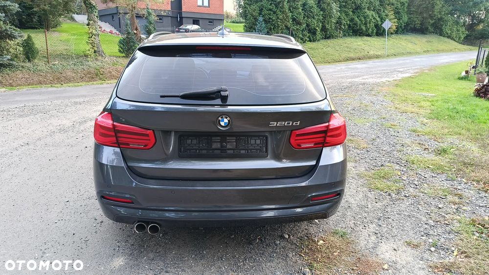 BMW Seria 3 320d - 4
