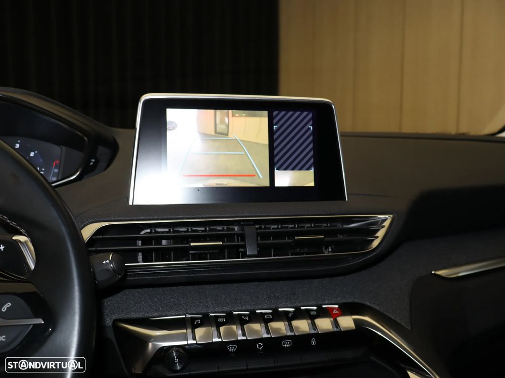 Peugeot 3008 BlueHDi 130 Stop & Start EAT8 Allure - 21