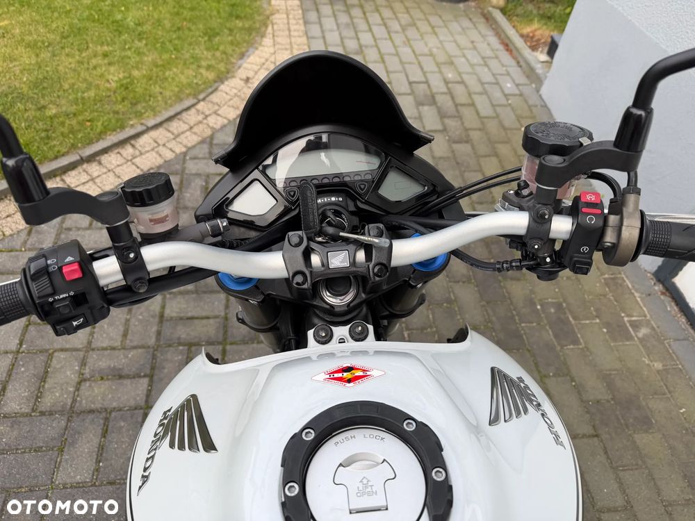 Honda CB - 19