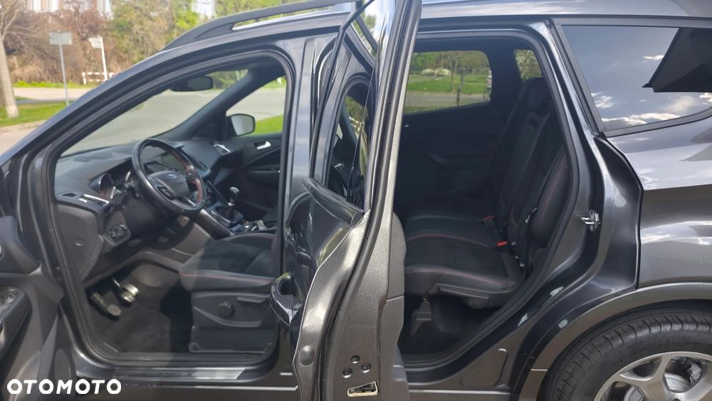 Ford Kuga 1.5 EcoBoost FWD ST-Line ASS GPF - 12