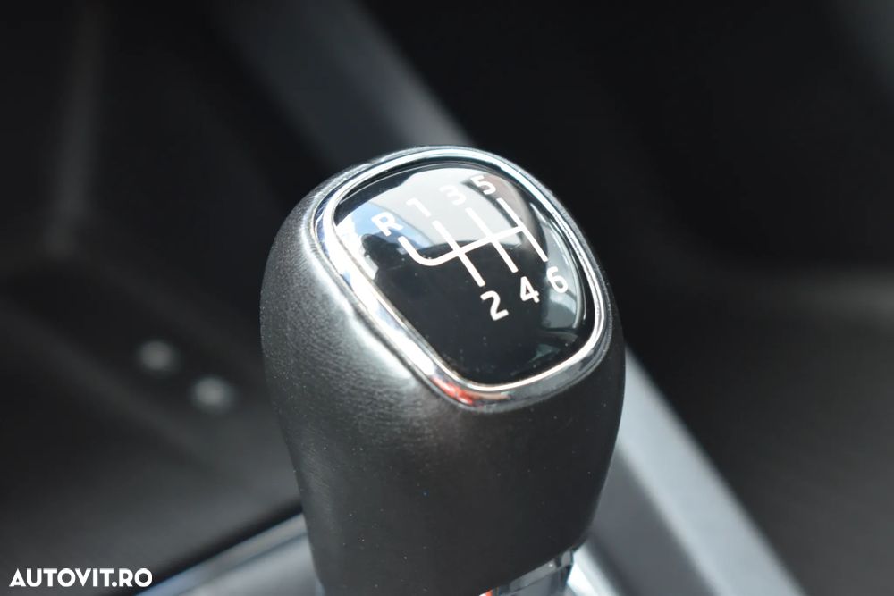Skoda Octavia Combi 2.0 TDI Style - 33