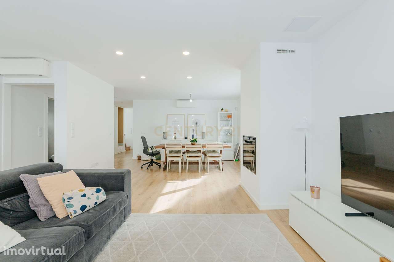 ☀️ Moradia T4 Moderna no Bairro de Tróia – Santa Iria - Grande imagem: 5/60