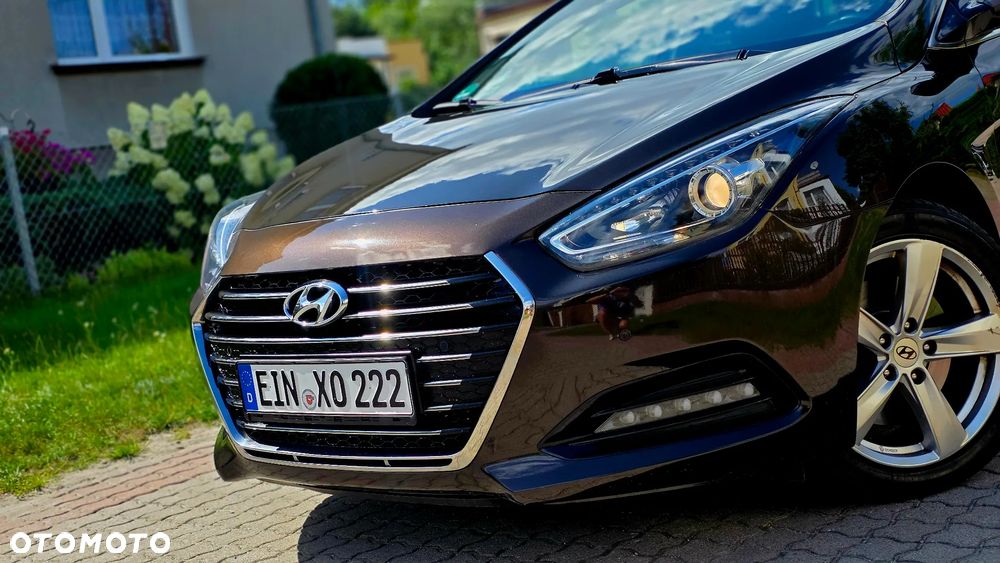 Hyundai i40 Kombi blue 1.7 CRDi DCT Premium - 1