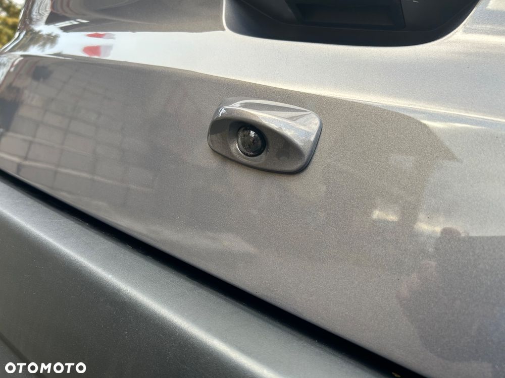 Ford Galaxy 2.0 TDCi Platinium X (Titanium) MPS6 - 38