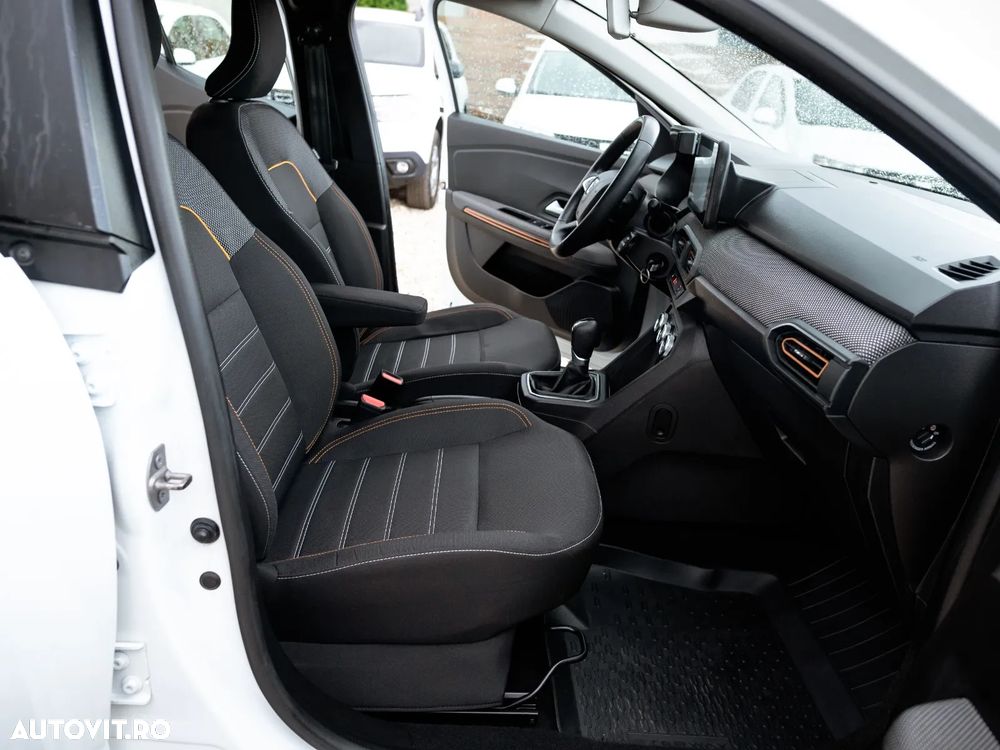 Dacia Sandero Stepway TCe 90 CVT Expression - 25