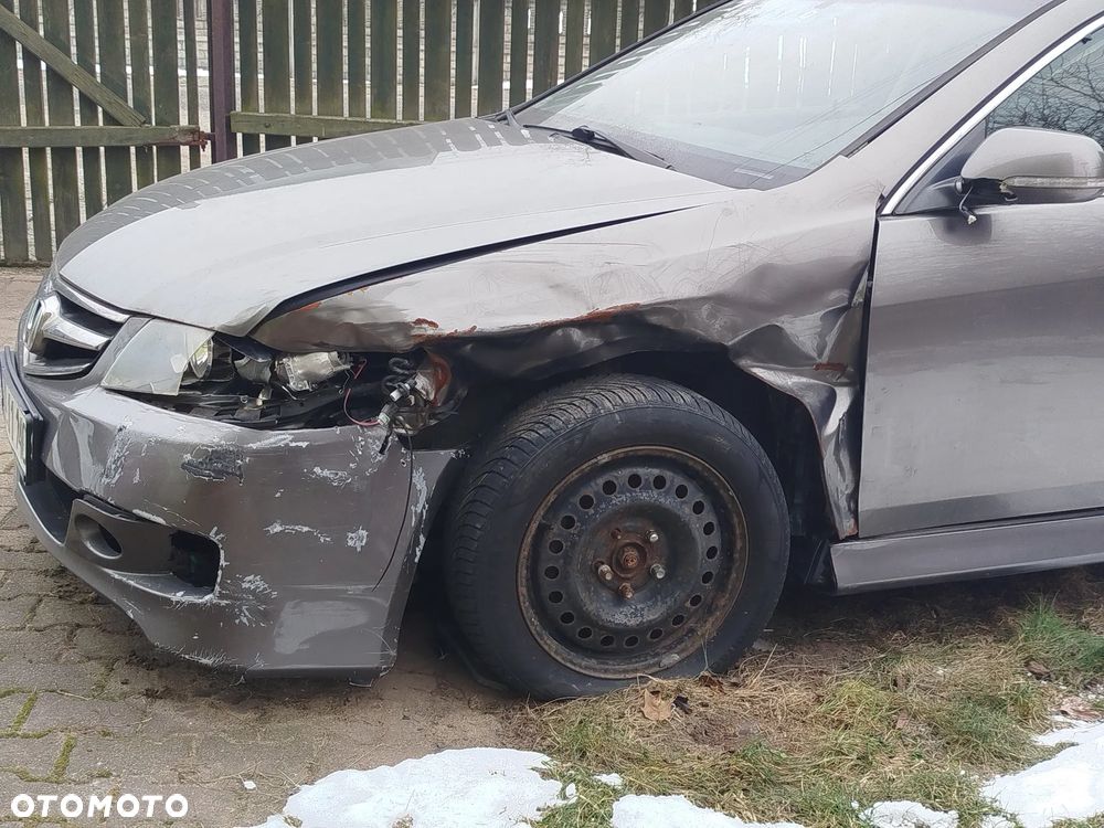 Honda Accord 2.0 i Comfort - 4