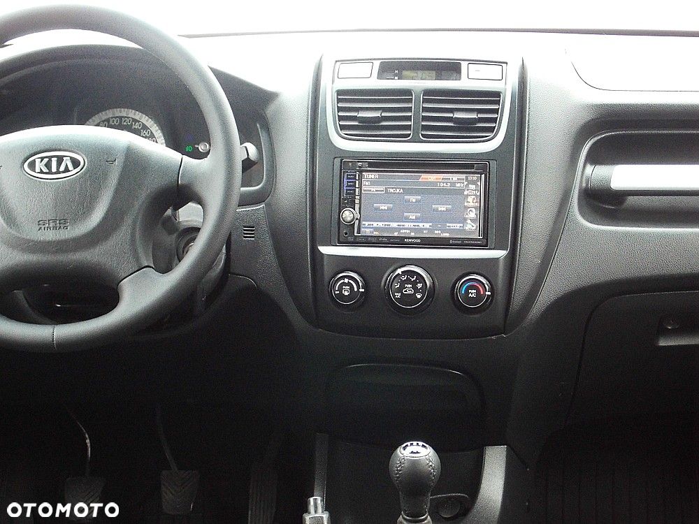 Kia Sportage 2.0 2WD Attract - 9