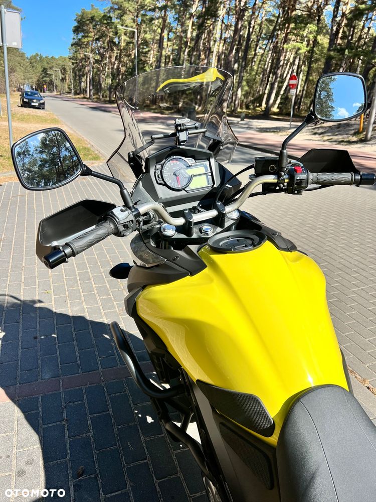 Suzuki V-STROM - 7