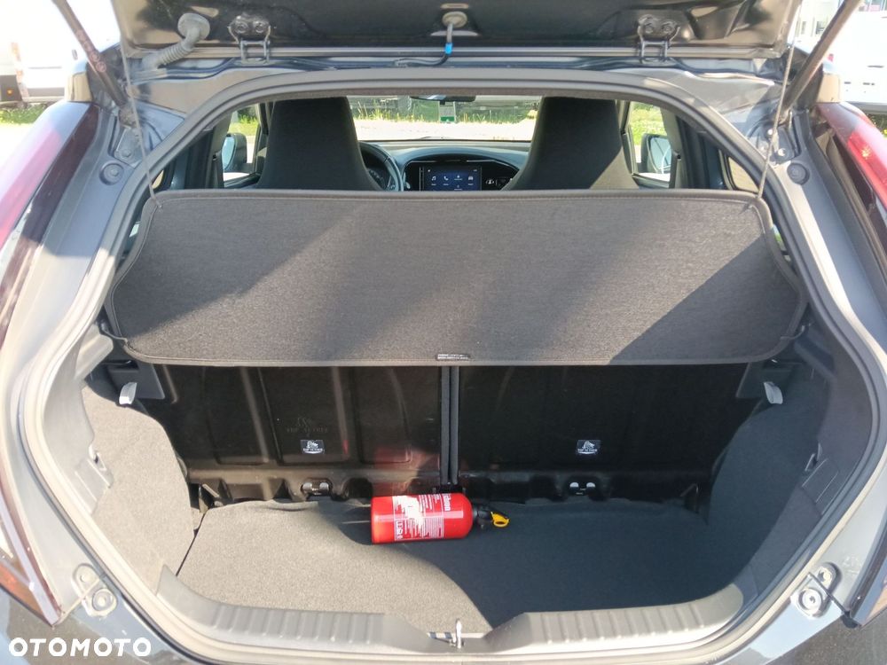 Toyota Aygo X 1.0 VVT-i Style CVT - 13