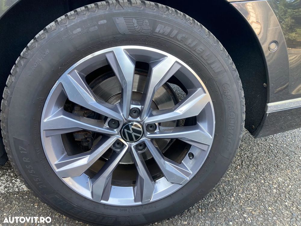 Volkswagen Passat 2.0 TDI SCR DSG Elegance - 20