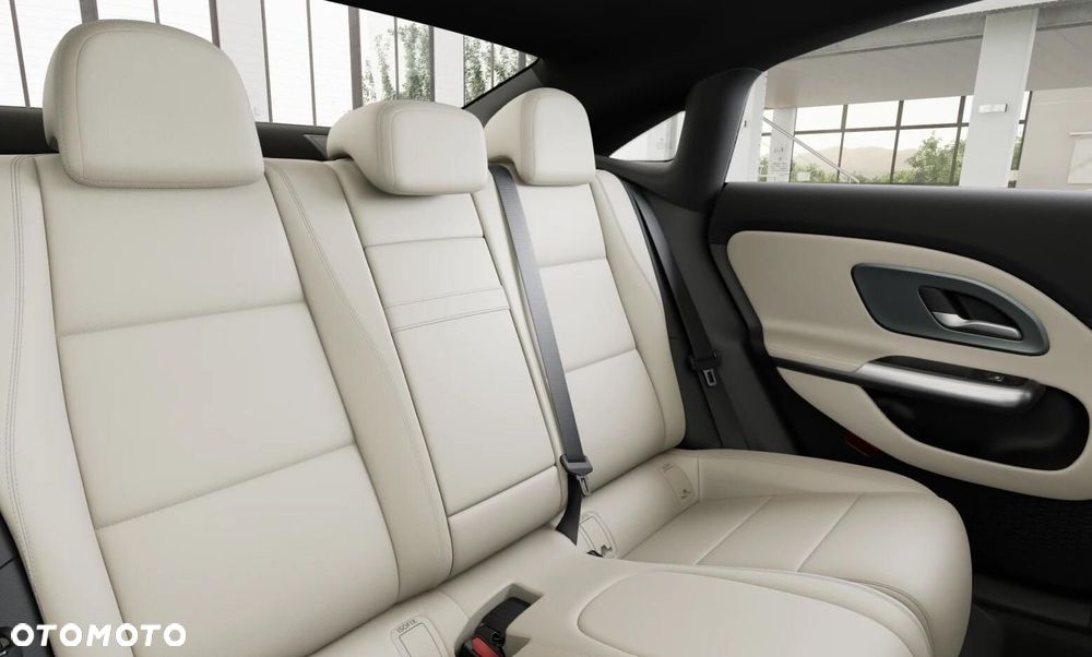 Mercedes-Benz CLA - 8