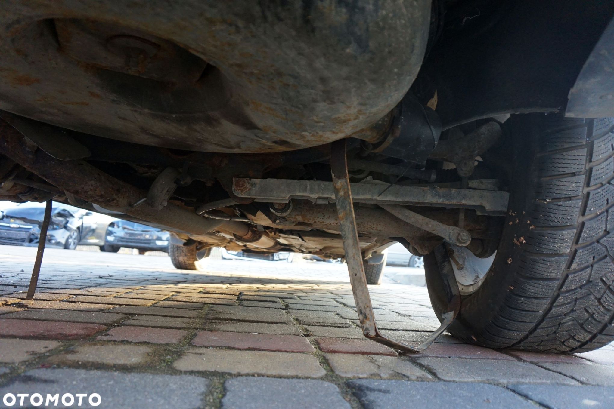ZWROTNICA WAHACZ TYLNY PRAWY XC90 I 275 2.5T 20V  VOLVO 2002-2016 - 1