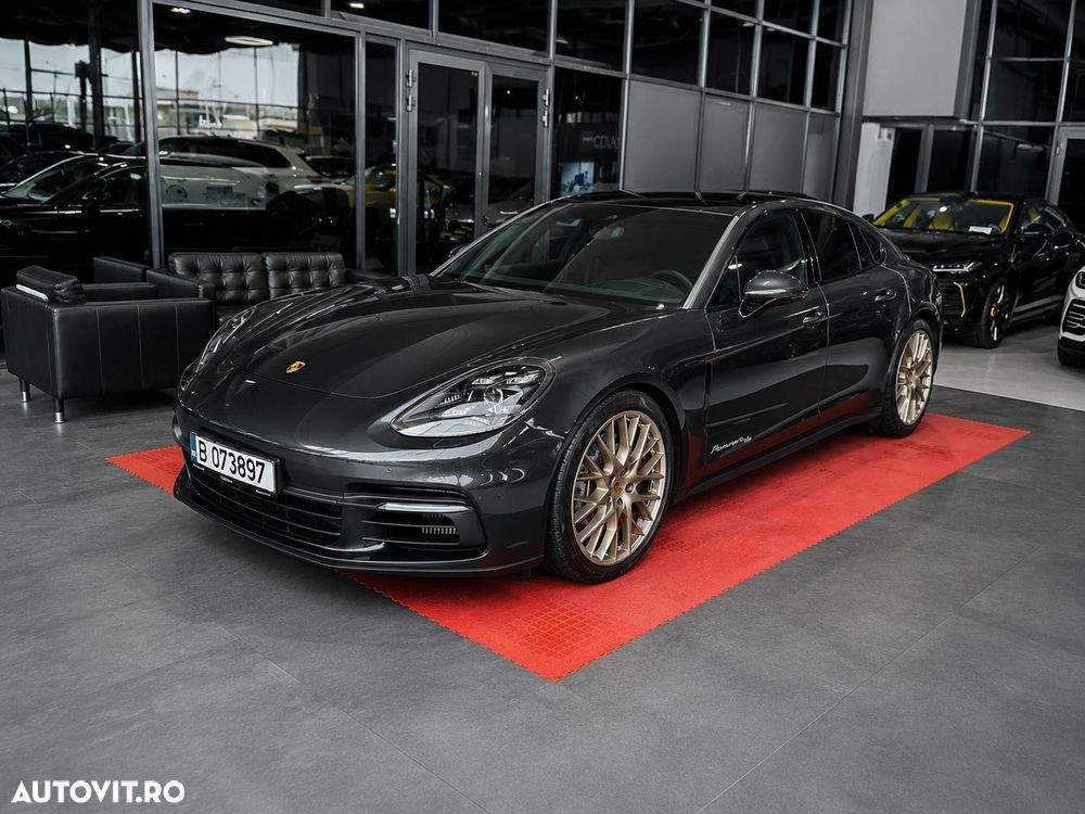 Porsche Panamera 4 - 1