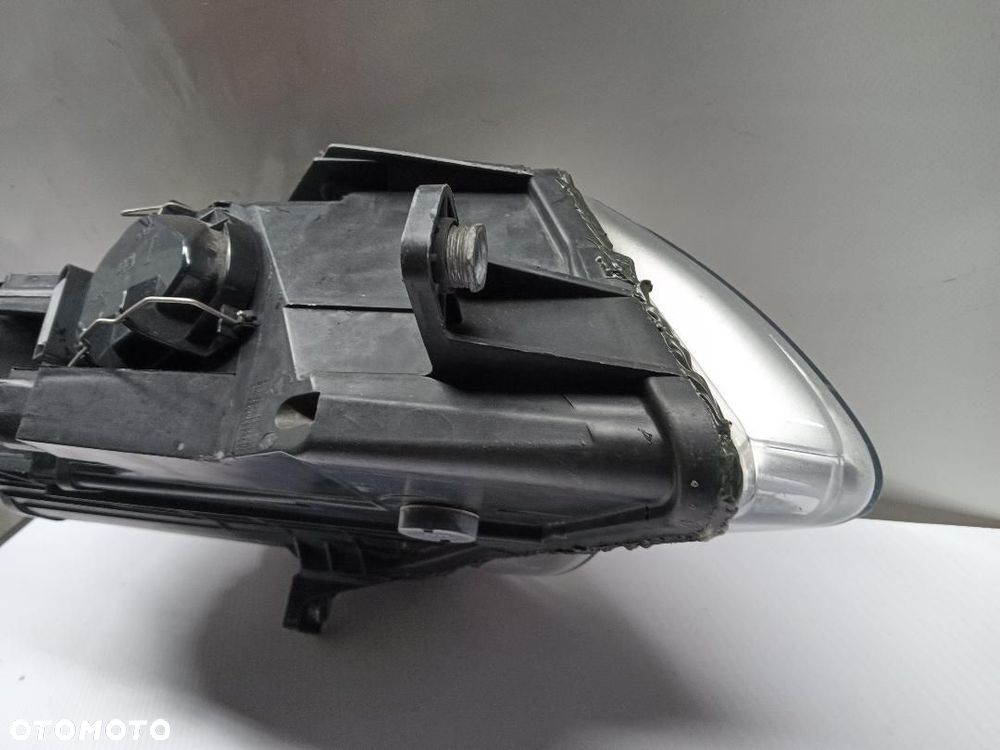 LAMPA PRZÓD PRZEDNIA LEWA VW PASSAT B6 lampa przednia lewa passat b6 - 8